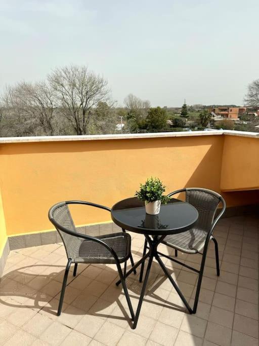 Casa Vacanza Elislor Apartments Fiumicino Exterior photo